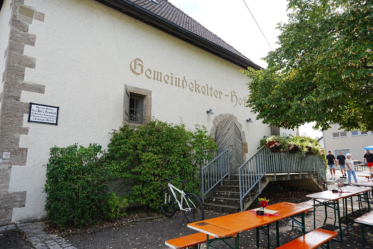 Kelter Hof und Lembach von außen
